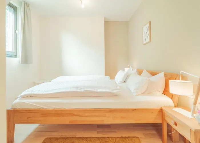 Restaurant Zur Sonne ホテル